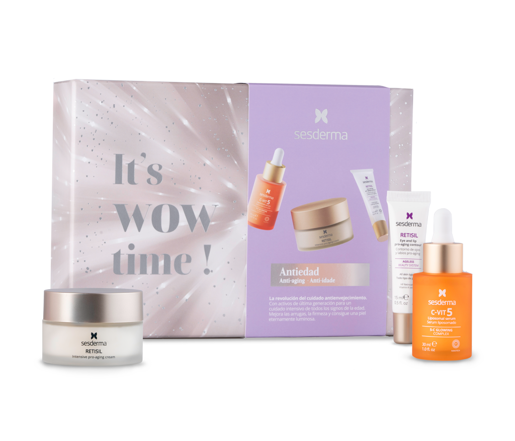 Imagen pack navidad antiedad con productos afuera