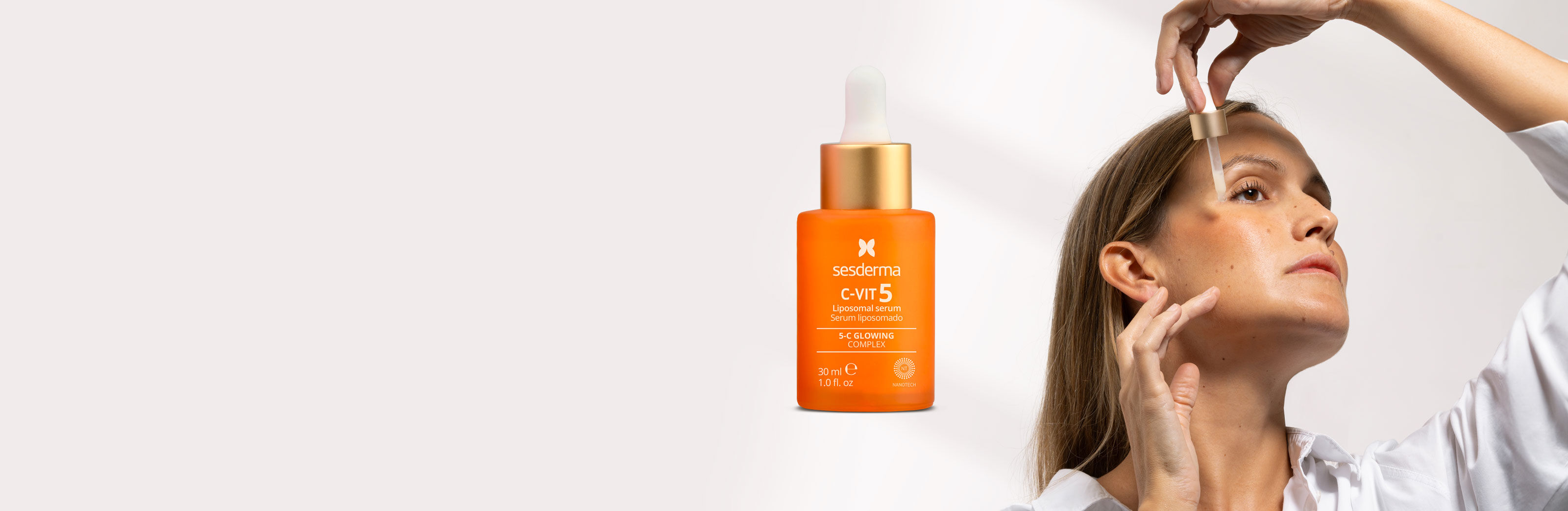 Imagen mujer con serum c-vit 5