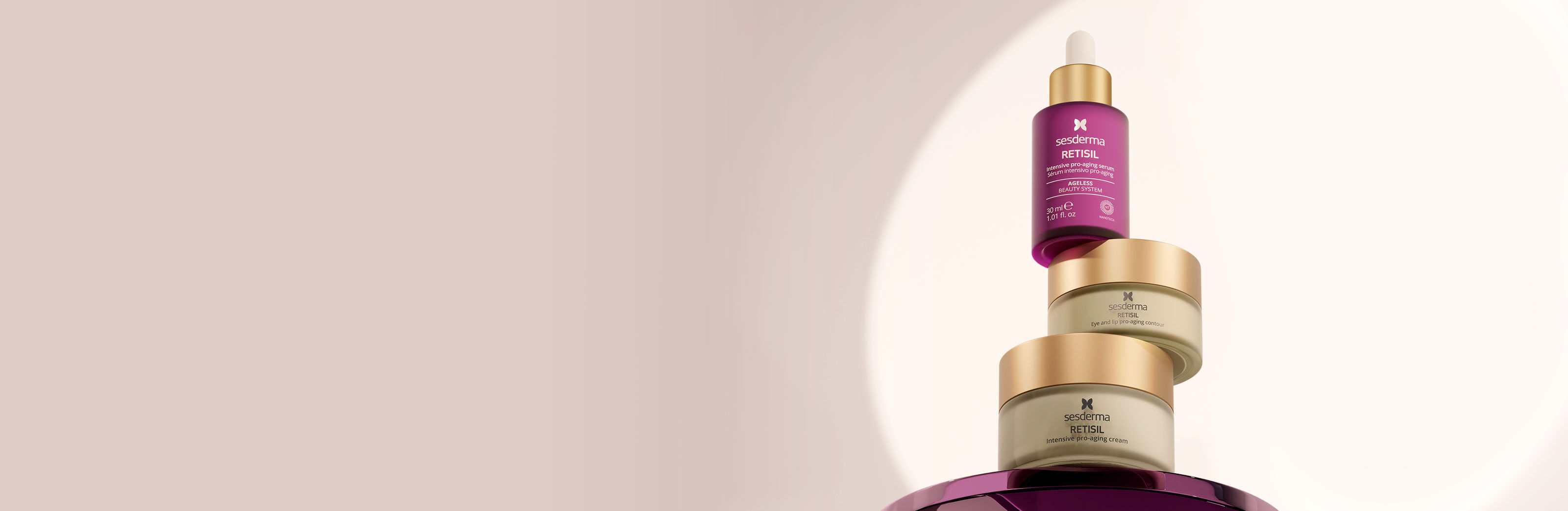 Imagen tres productos linea Retisil apilados