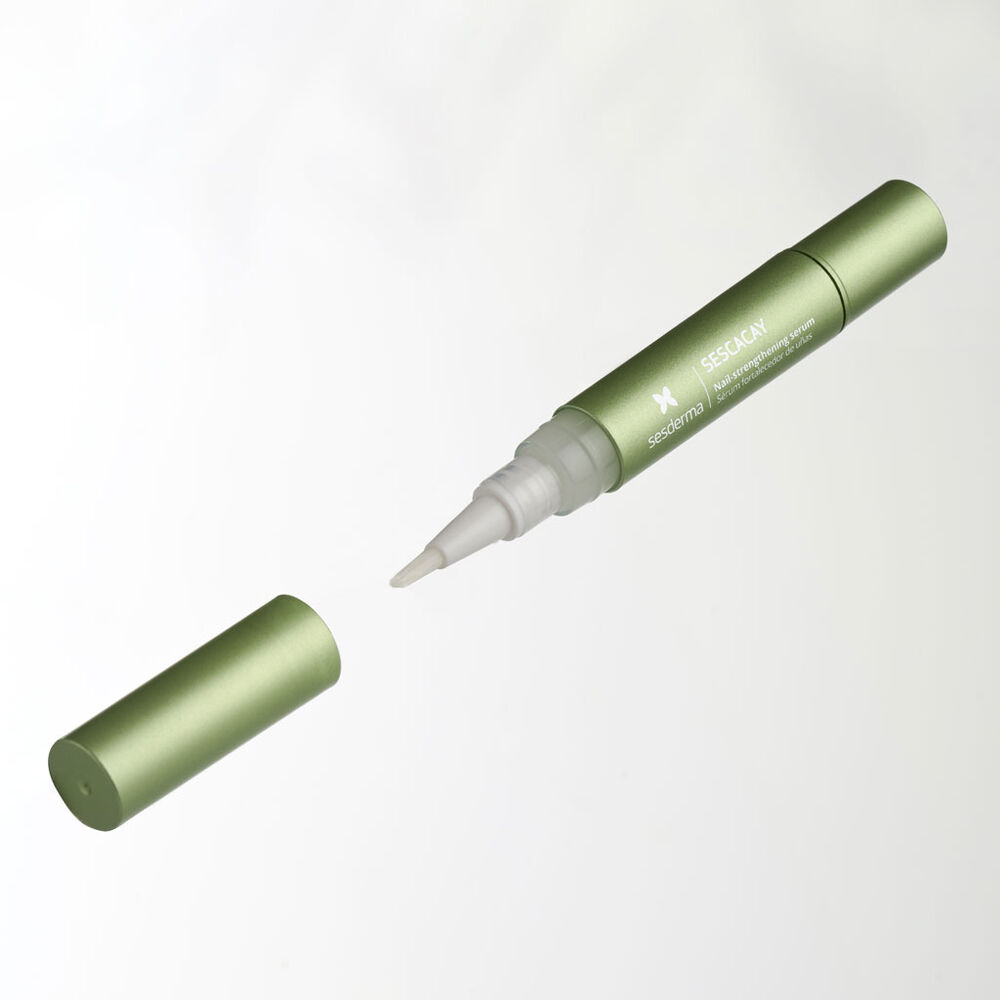 SESCACAY S&eacute;rum fortificante de u&ntilde;as